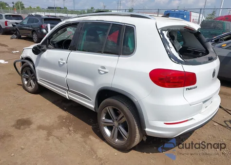 2017 Volkswagen Tiguan 2.0T Sport z USA, uszkodzony, nr VIN WVGTV7AX2HW511863